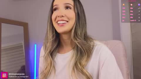 Snapshot of missmonaco chatting on 12-05-25, 03:26 Emma Rivera online show from 12-05-25, 03:26