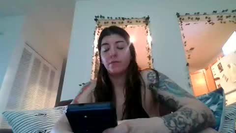 MissMona online show from 03-31-26, 10:54