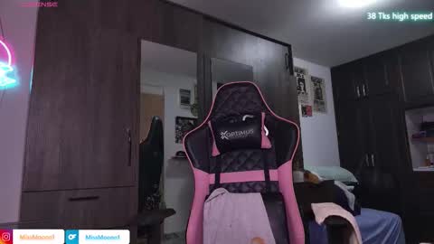 MissMoon online show from 03-15-26, 05:08