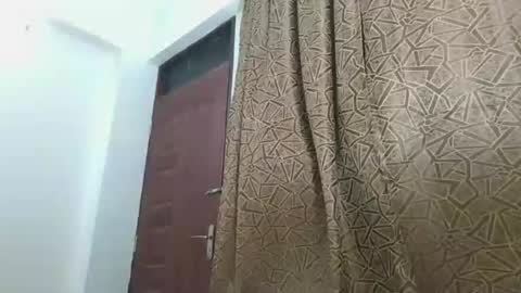 pretty gal online show from 12-17-25, 03:51