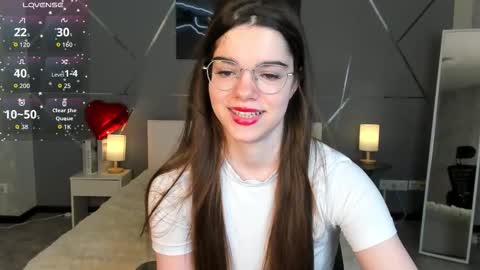 misss_evelyne online show from 02-10-26, 01:10