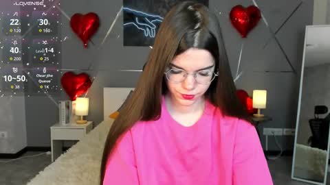 misss_evelyne online show from 02-12-26, 01:00