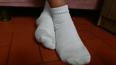 Snapshot of misssam28 chatting on 02-14-25, 02:12 TELL ME MISS online show from 02-14-25, 02:12