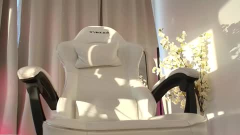 Medussa online show from 03-13-26, 03:18