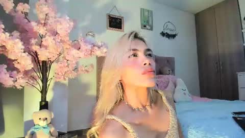 Snapshot of misssofiia_7 chatting on 06-27-26, 12:26 ... Independent model online show from 06-27-26, 12:26