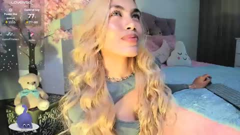 Snapshot of misssofiia_7 chatting on 07-04-26, 04:40 ... Independent model online show from 07-04-26, 04:40