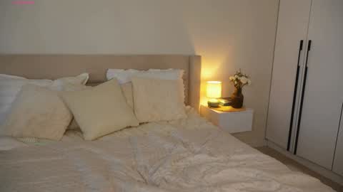 You can call me Pretty online show from 03-09-26, 12:20