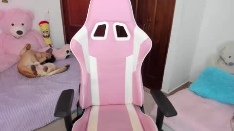 Snapshot of misstexass_ chatting on 09-15-25, 01:16  Natalie Texass indepedent model online show from 09-15-25, 01:16