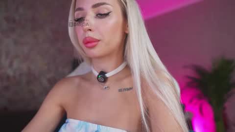 Eva online show from 10-05-25, 07:23