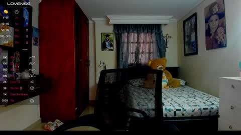 missvalery1 online show from 04-09-26, 09:09