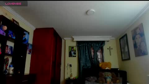 missvalery1 online show from 06-02-26, 11:07