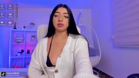 Snapshot of missvancouver_ chatting on 10-24-25, 01:51 Mafe Jimenez online show from 10-24-25, 01:51