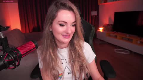 Winey online show from 01-21-25, 04:16