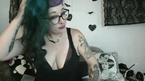 Snapshot of missy_dee chatting on 07-31-26, 07:19 Missy Dee online show from 07-31-26, 07:19