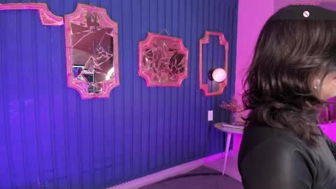 Snapshot of missy_taylor_ chatting on 12-30-24, 07:53 Missy online show from 12-30-24, 07:53