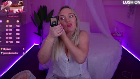  Amely  online show from 01-29-25, 11:09
