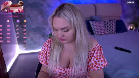  Amely  online show from 03-05-25, 11:06