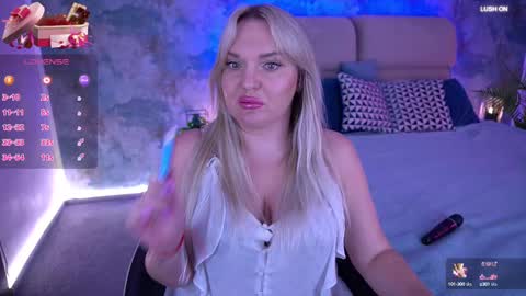  Amely  online show from 03-06-25, 11:36