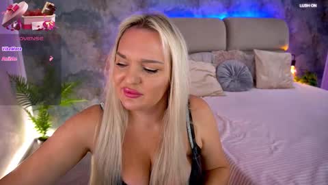 missyymarty online show from 11-15-25, 08:55