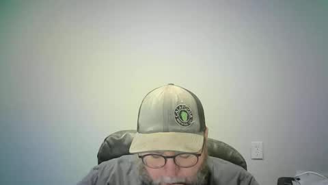 Mr. Happy online show from 12-16-25, 06:51