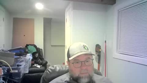 Snapshot of mister_happy567 chatting on 03-26-26, 06:30 Mr. Happy online show from 03-26-26, 06:30