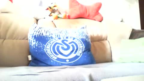 Snapshot of mister_livebiman chatting on 10-25-25, 06:54 Mister livebiman online show from 10-25-25, 06:54