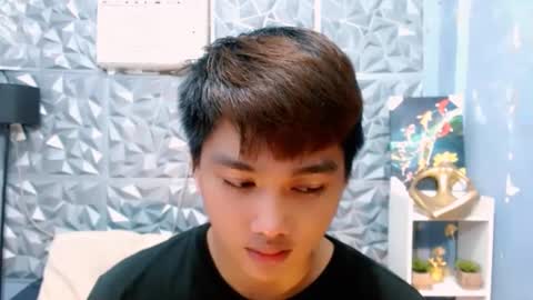 Snapshot of mister_officer chatting on 10-31-25, 03:18 SAINT SACHI will make your day online show from 10-31-25, 03:18