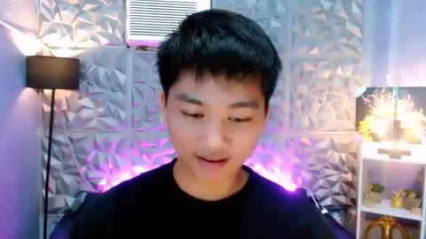 Snapshot of mister_officer chatting on 11-26-25, 10:00 SAINT SACHI will make your day online show from 11-26-25, 10:00