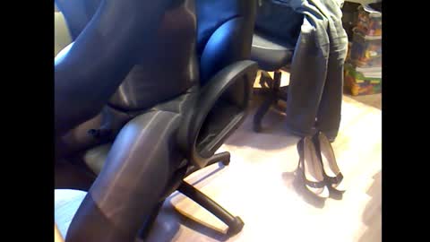 misterbobbyxx online show from 09-30-25, 11:04