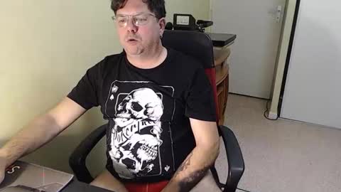 mistercoeur online show from 11-24-25, 05:23