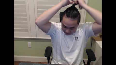 Snapshot of misterlionking chatting on 03-02-25, 03:02 Eric online show from 03-02-25, 03:02