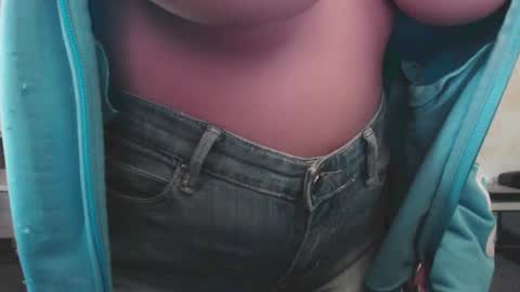 Snapshot of misteryland chatting on 12-08-24, 07:58 Brina online show from 12-08-24, 07:58