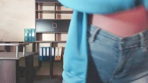 Snapshot of misteryland chatting on 12-22-24, 03:44 Brina online show from 12-22-24, 03:44