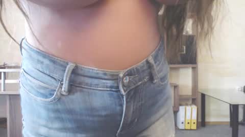 Snapshot of misteryland chatting on 01-03-25, 09:15 Brina online show from 01-03-25, 09:15