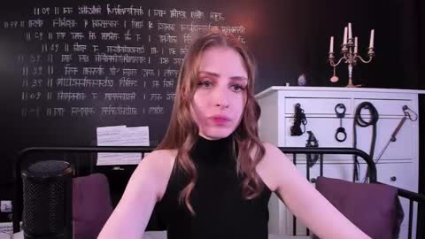 Snapshot of mistress_marlene chatting on 02-25-25, 10:26 Mistress Marlene online show from 02-25-25, 10:26