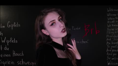 Snapshot of mistress_marlene chatting on 09-17-25, 09:55 Mistress Marlene online show from 09-17-25, 09:55