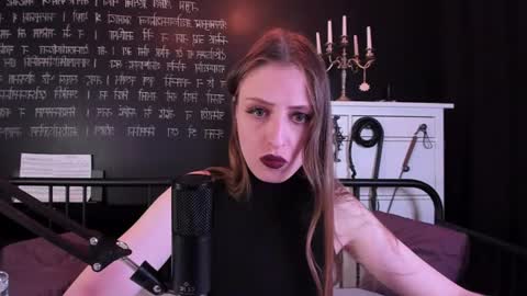 Snapshot of mistress_marlene chatting on 07-03-26, 07:48 Mistress Marlene online show from 07-03-26, 07:48