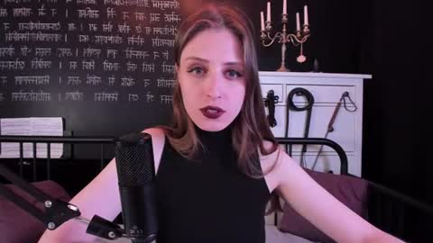 Snapshot of mistress_marlene chatting on 07-20-26, 09:34 Mistress Marlene online show from 07-20-26, 09:34