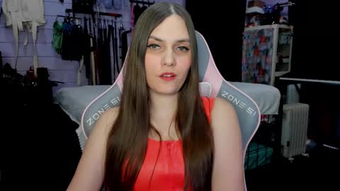 Snapshot of mistress_priest chatting on 03-01-25, 06:21 Dirty Priest and Ivi online show from 03-01-25, 06:21