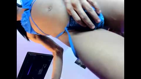 Snapshot of mistressbbc1 chatting on 04-06-26, 04:57 NAHOMY online show from 04-06-26, 04:57