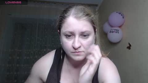 Snapshot of mistresscaro chatting on 06-15-26, 09:28 mistresscaro online show from 06-15-26, 09:28