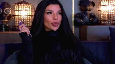 Elenia online show from 03-30-26, 01:01