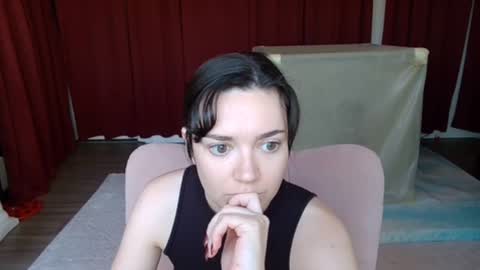 Snapshot of mistressjuniper chatting on 02-09-26, 04:33 Mistress June online show from 02-09-26, 04:33