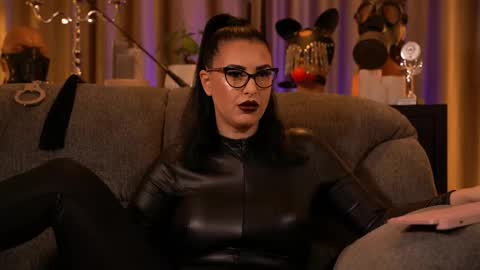 Mistress Kelly online show from 11-10-25, 12:20