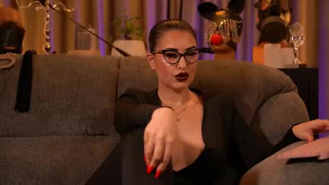 Mistress Kelly online show from 11-14-25, 01:48