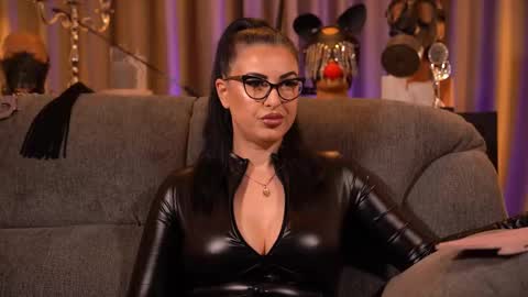 Mistress Kelly online show from 12-21-25, 12:29