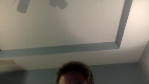 Snapshot of mistresslonniesbuttflix chatting on 12-17-25, 01:33 Hatfield online show from 12-17-25, 01:33