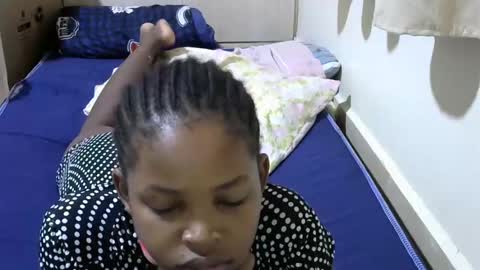 misty_shee online show from 02-19-25, 09:14