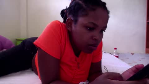 misty_shee online show from 10-08-25, 10:57