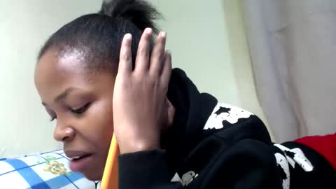 Snapshot of misty_shee chatting on 05-01-26, 03:49 misty_shee online show from 05-01-26, 03:49